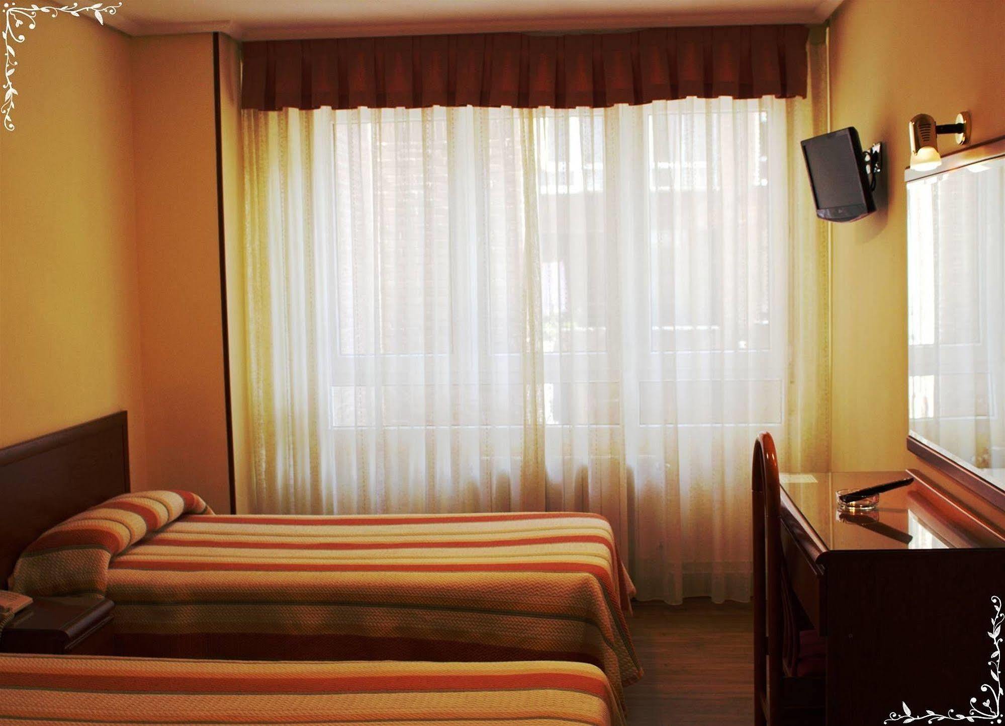 Hotel San Glorio *
